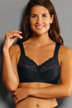 Anita Since 1886 Komfort-BH Lucia Ohne Bügel 7 Anita Since 1886 Komfort-BH Lucia Ohne Bügel -Bademode Verkaufsgeschäft Anita Since Komfort BH Lucia 5823 schwarz 4 1280x1280