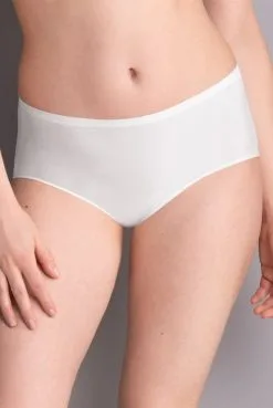 Anita Since 1886 Slip Essentials High Waist+ 8 Anita Since 1886 Slip Essentials High Waist+ -Bademode Verkaufsgeschäft Anita Slip Essentials High Waist 1343 006 weiss 01 1280x1280